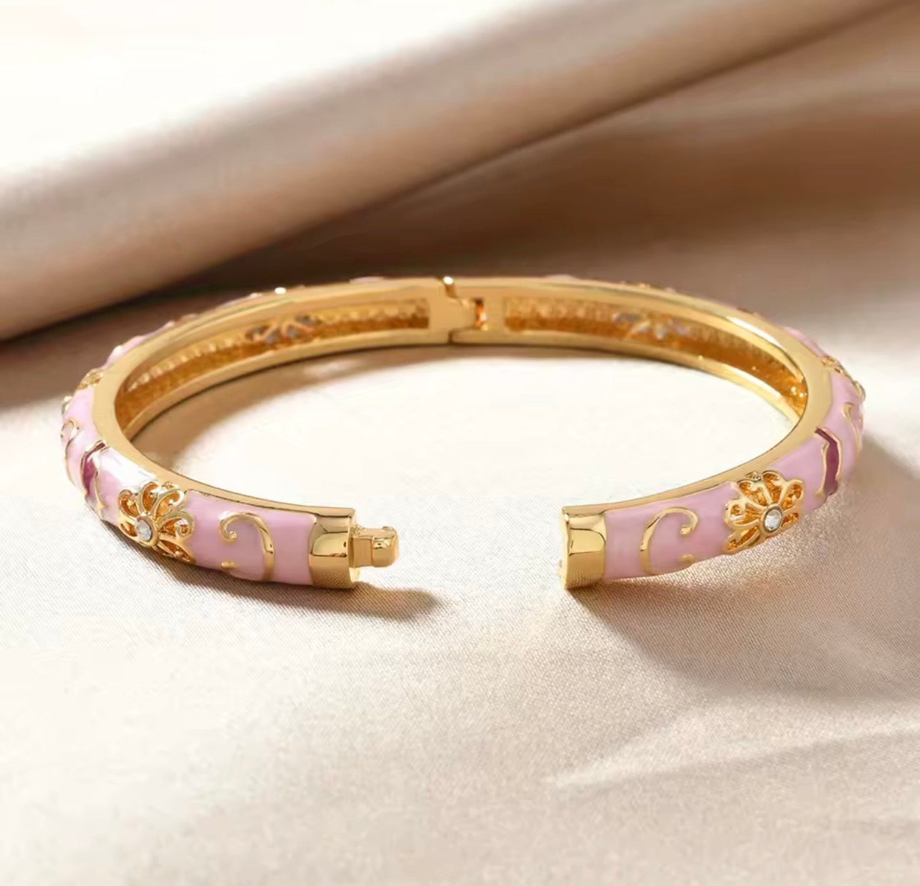 Porcelain Element Bracelet