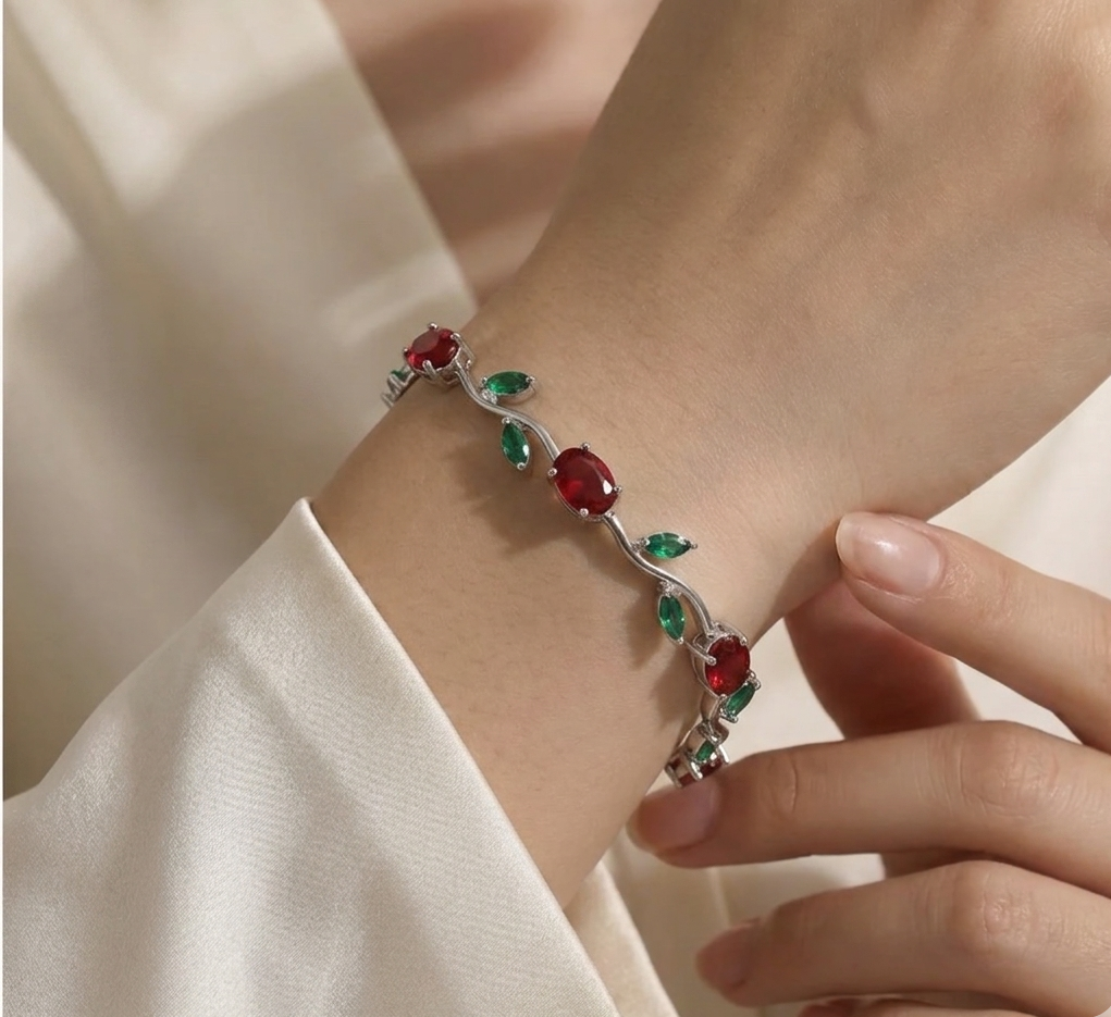Tulip flower bracelet